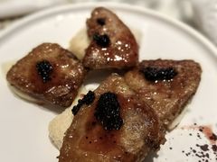 -雍和会海鲜姿造自助(湖东路店)