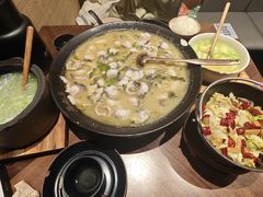 -蜀都丰 川菜·水煮活鱼(万象九宜城店)
