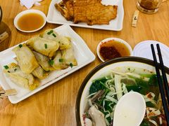 -小姜锅贴(凤凰街店)