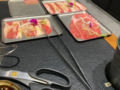 -何发发和牛烧肉·鳗鱼榴莲放题自助(乐峰广场店)