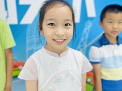 -蓝话筒·少儿成人演讲口才·主持朗诵·戏剧表演(大华第一坊店)