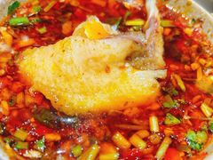 -肖肖酸萝卜鱼火锅(总店)