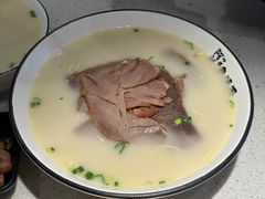 -阿达师傅鱼汤面