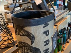 -星巴克臻选(上海合生汇1F店)