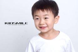 -小鬼当佳儿童摄影(河北保定店)