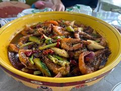 -休记光头香辣蟹干锅店(衣冠庙店)