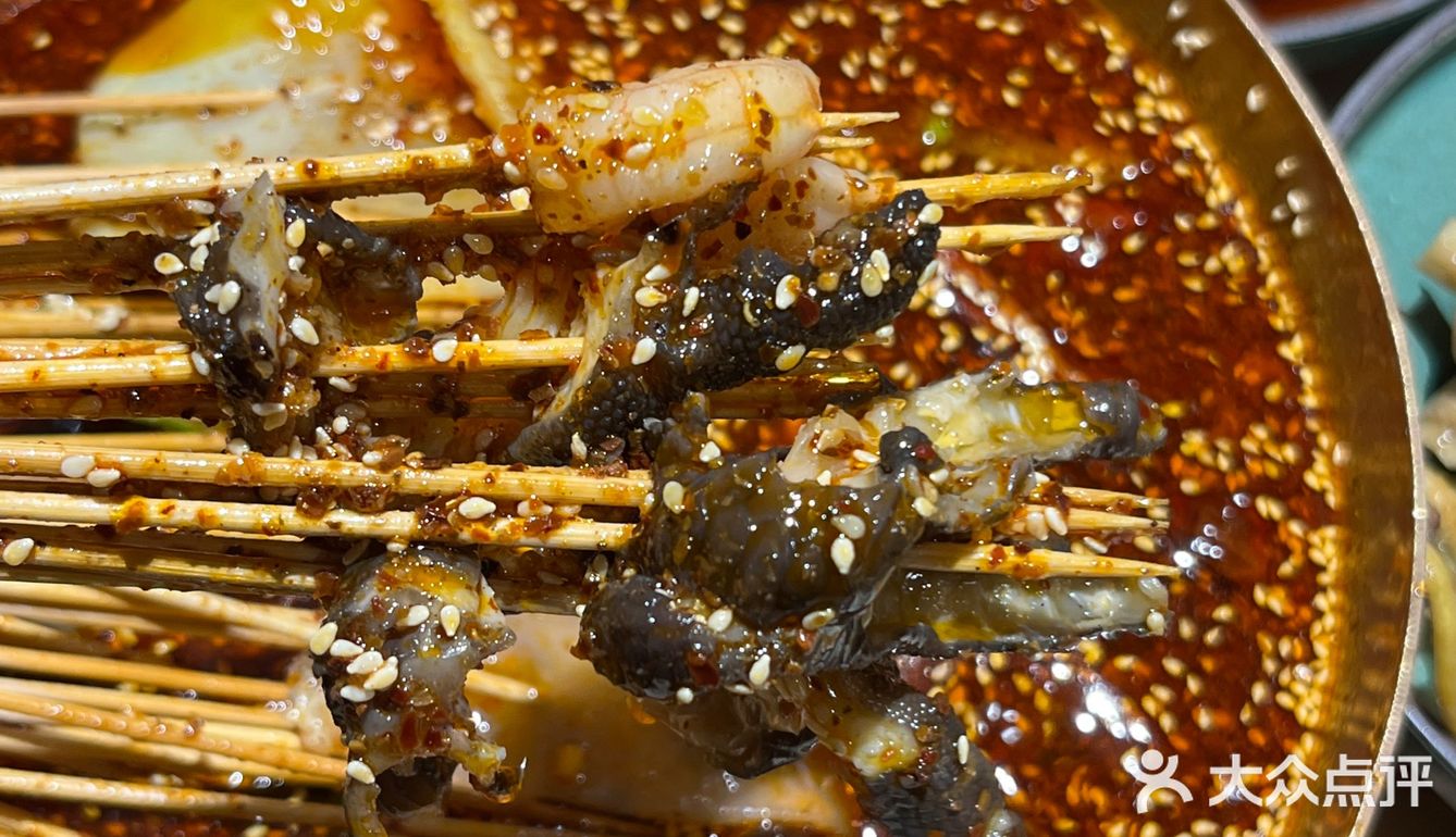 我又带着健胃消食片来乐山吃东西了！！！