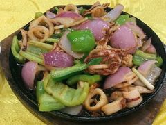 铁板鲜鱿鱼-浩海美食店(闸坡店)