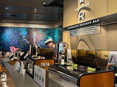 -星巴克臻选(上海合生汇1F店)