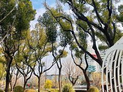 -上海世纪汇广场