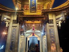 -峨眉山报国寺
