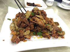 -唐师傅湘西名菜馆(武陵路店)