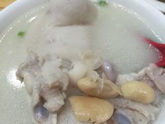 -雷祖芳老妈蹄花店