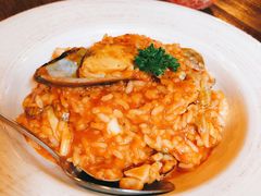 -SISTERS BAR RESTAURANT川意酒馆(嘉善老市H楼店)