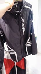 -adidas(德基广场店)