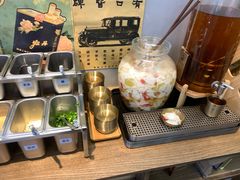 -成都你六姐·牛肉冒菜(上海环宇荟店)