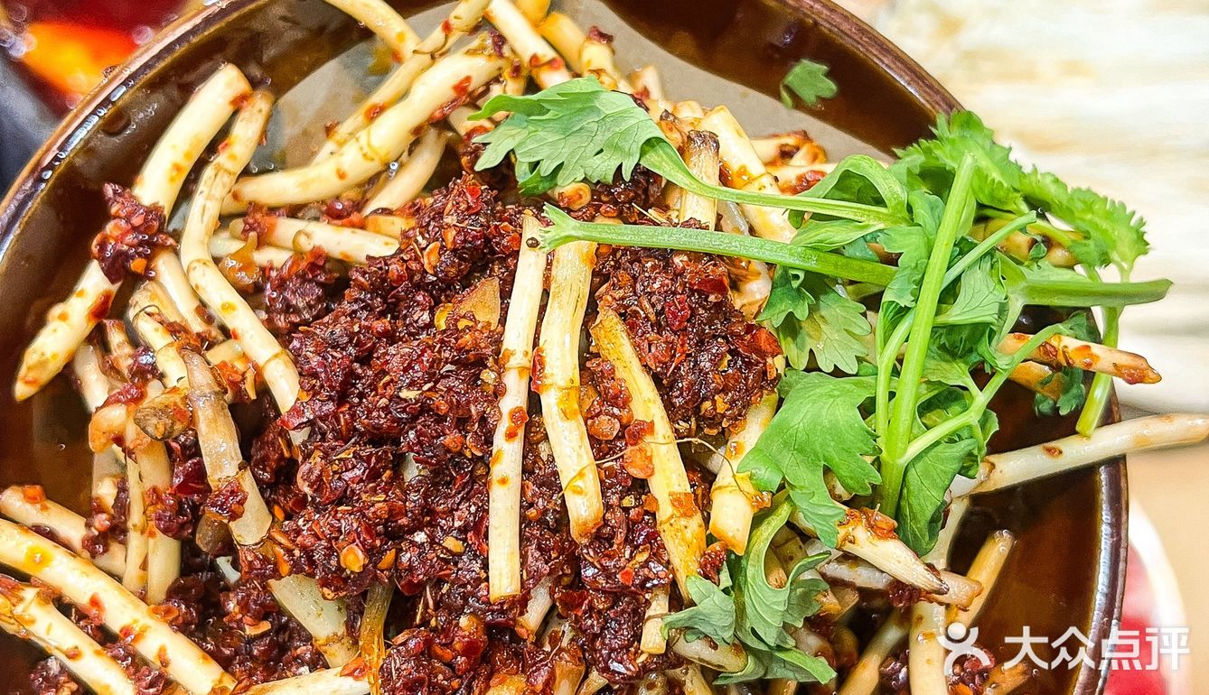 乌鲁木齐到底是谁爱吃折耳根啊！？