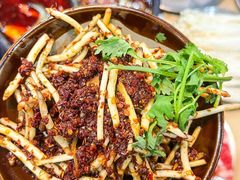 -钱摊摊安顺夺夺粉火锅(宏大广场店)