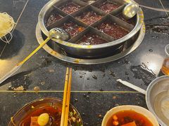 -邓莽子老火锅(中兴路总店)
