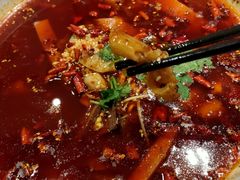 -有红鸡毛店·川菜(建设路店)