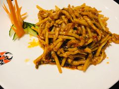 -俏江南(中山路先天下广场店)