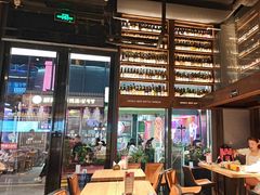 -牛啤堂精酿啤酒餐吧(五棵松华熙店)