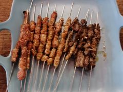 -街角等你.大连海鲜烧烤.经典铁板海鲜串(西安路店)