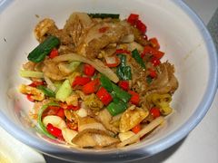 -费大厨辣椒炒肉(高铁吾悦广场店)