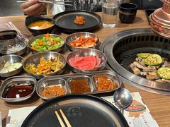 -香猪坊韩国烤肉专属门店(魏公村店)