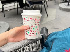 -星巴克臻选(南京艾尚天地店)