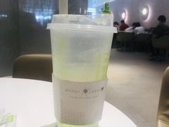 -奈雪的茶(花城汇中区PRO店)