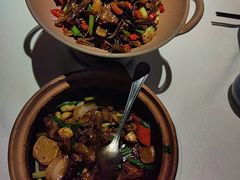 -八府香鸭·啫啫煲(华山路店)