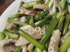 -郑庄脂渣海鲜楼(九水路店)