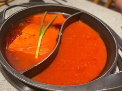 番茄红汤鸳鸯锅-园里火锅(仁和新城店)