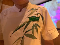 -新盈光·云会所(百丈东路店)
