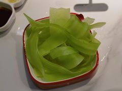 -洪氏嗨捞·广东猪肚鸡·椰子鸡火锅(西咸万象城店)