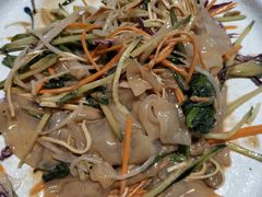-关东小磨东北菜(上海长风大悦城店)