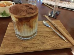 -灵意咖啡·西班牙美食(汕头金平万达广场店)
