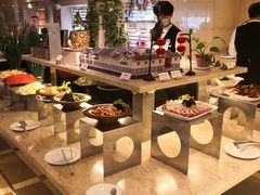 自助取餐区-天伦松鹤大饭店·欣妮咖啡