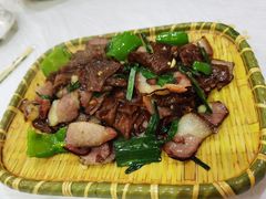 -余家庄肥肠鱼地方汤锅(银杏大道店)