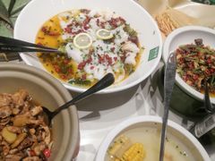 -绿草地·湘菜(7mall店)