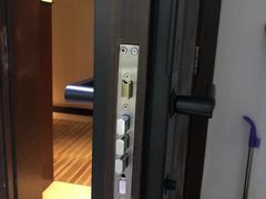 -辉记开锁换锁·配汽车钥匙