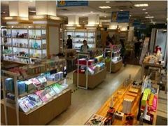 -裕华国货(牛车水总店)