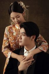 -乐派诗婚纱摄影