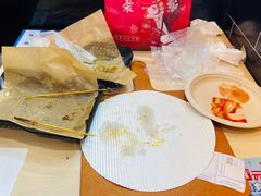 -达美乐比萨(南京路店)