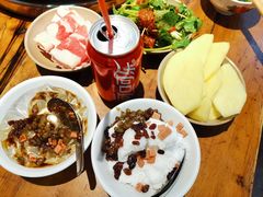 -四小区火锅·巷子里的重庆火锅(花照壁店)
