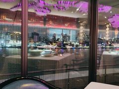 -悦江(梅奔中心店)
