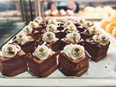 -小鱼小牛·鱼牛干锅·脆鱼火锅(世欧广场店)