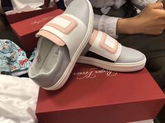 -塞拉瓦莱名品奥特莱斯