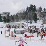 冬日带宝宝运动 领略滑雪的魅力